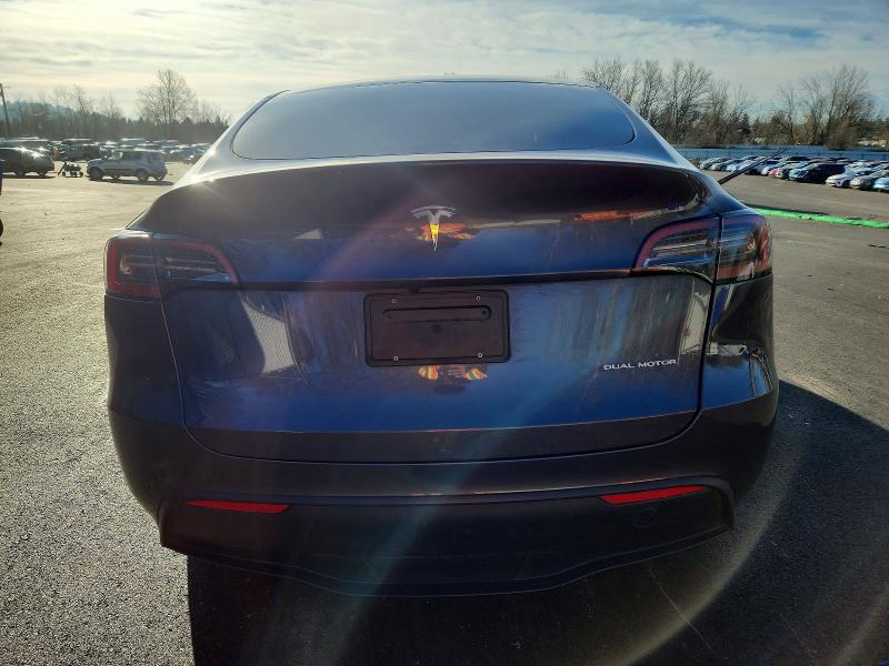 2023 Tesla Model Y მანქანა იყიდება აუქციონზე, vin: 7SAYGAEE7PF771059, აუქციონის ნომერი: 74279395