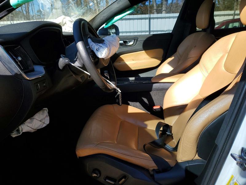 73175405 :رقم المزاد ، LYV102RK7JB083791 vin ، 2018 Volvo Xc60 مزاد بيع