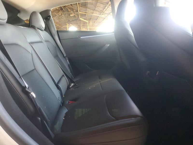72473555 :رقم المزاد ، 7SAYGDED2TF542453 vin ، 2026 Tesla Model Y مزاد بيع
