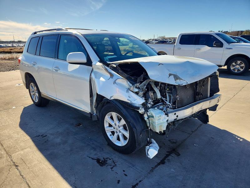Продажа на аукционе авто 2011 Toyota Highlander, vin: 5TDBK3EHXBS048205, номер лота: 99509995
