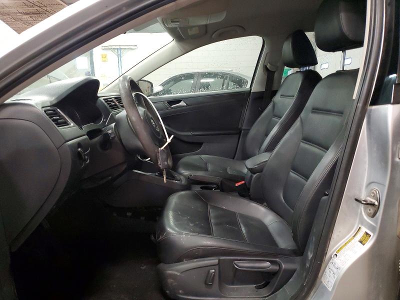 73915385 :رقم المزاد ، 3VWD17AJXEM246277 vin ، 2014 Volkswagen Jetta مزاد بيع