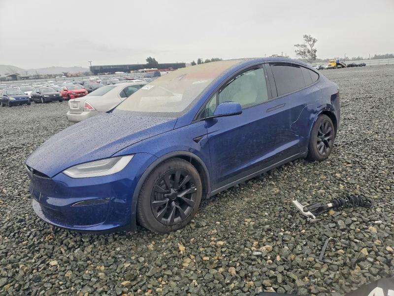 Auction sale of the 2022 Tesla Model X, vin: 7SAXCDE5XNF336736, lot number: 98214425