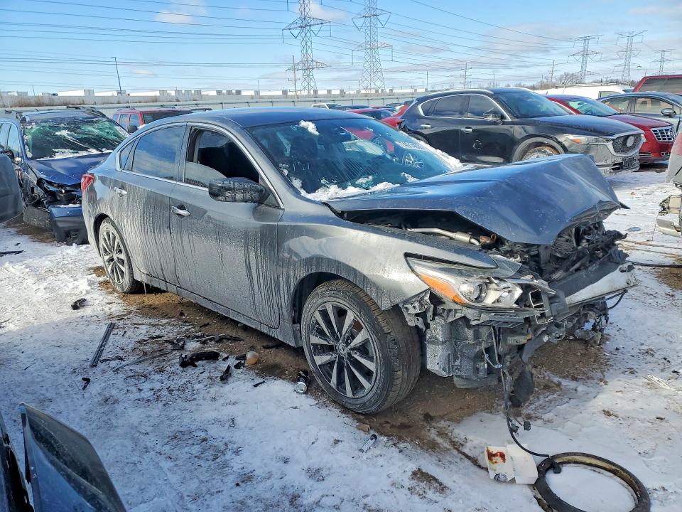 74014935 :رقم المزاد ، 1N4AL3AP3JC250136 vin ، 2018 Nissan Altima مزاد بيع