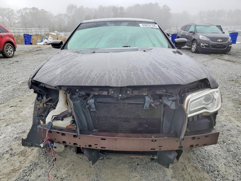 99854165 :رقم المزاد ، 2C3CCAAG4DH578422 vin ، 2013 Chrysler 300 مزاد بيع