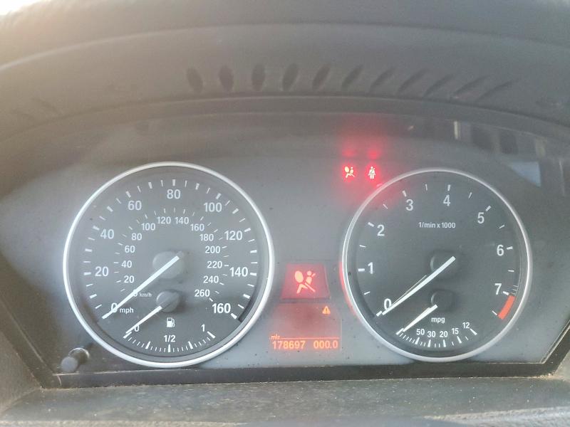 73193265 :رقم المزاد ، 5UXZV4C58BL740984 vin ، 2011 Bmw X5 Xdrive3 مزاد بيع