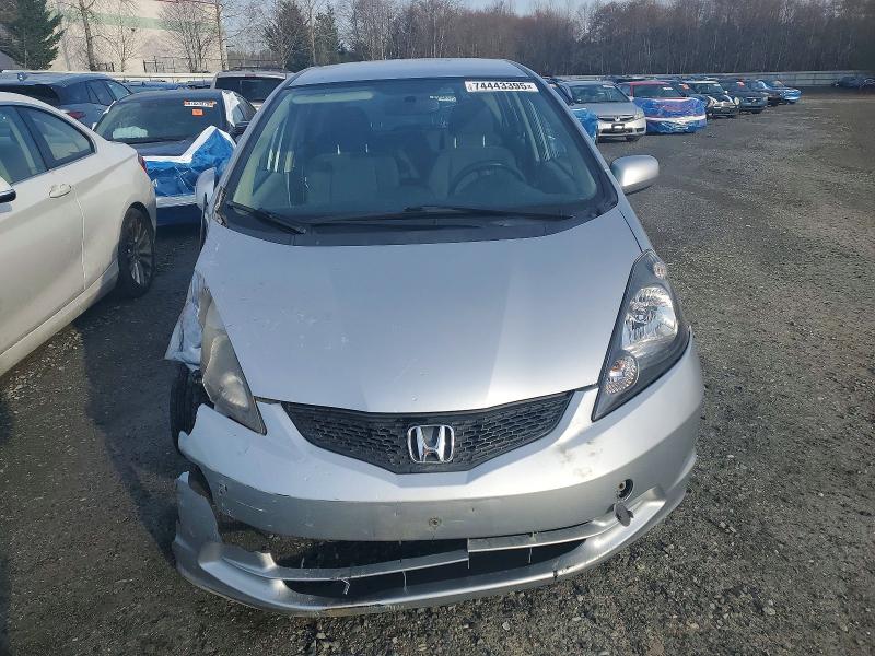 Продажа на аукционе авто 2013 Honda Fit, vin: JHMGE8H37DC061751, номер лота: 74443395