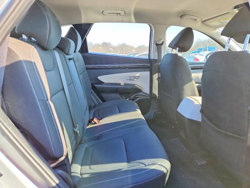 75253455 :رقم المزاد ، 5NMJACAE2PH232462 vin ، 2023 Hyundai Tucson مزاد بيع