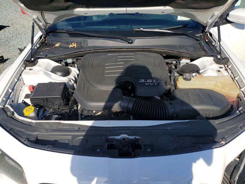 Продажа на аукционе авто 2019 Chrysler 300, vin: 2C3CCABG5KH625971, номер лота: 98360775