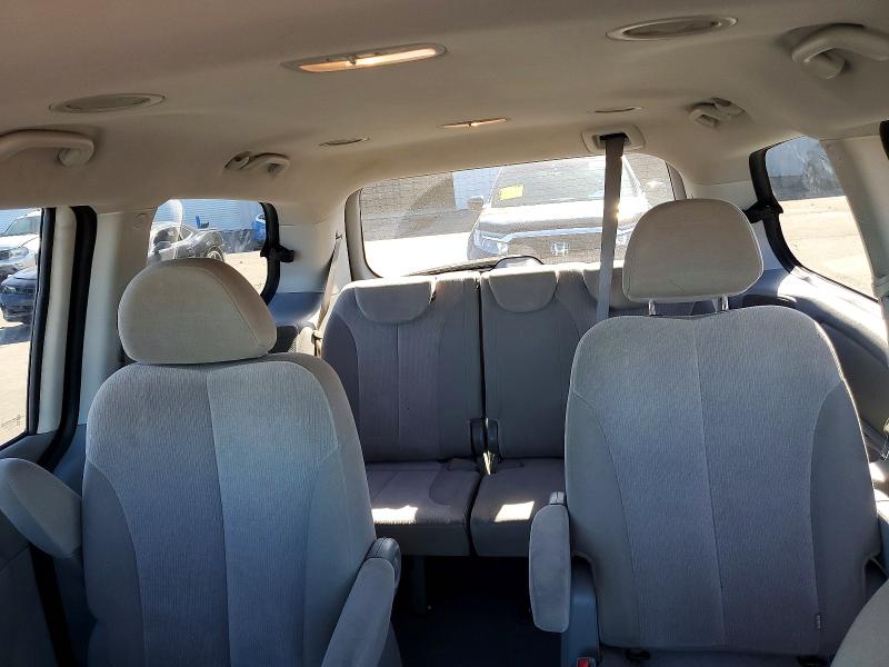74408415 :رقم المزاد ، KNDMG4C7XB6375181 vin ، 2011 Kia Sedona مزاد بيع