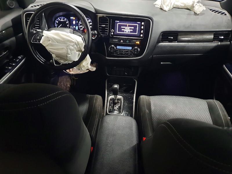 Продаж на аукціоні авто 2018 Mitsubishi Outlander, vin: JA4AZ3A38JZ031704, номер лоту: 74049455
