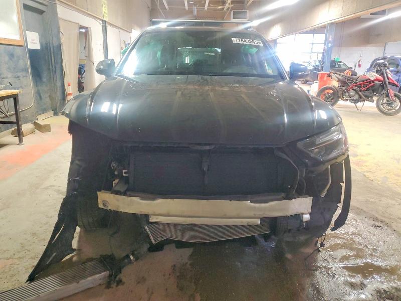72643565 :رقم المزاد ، WA1BAAFY5M2113326 vin ، 2021 Audi Q5 مزاد بيع