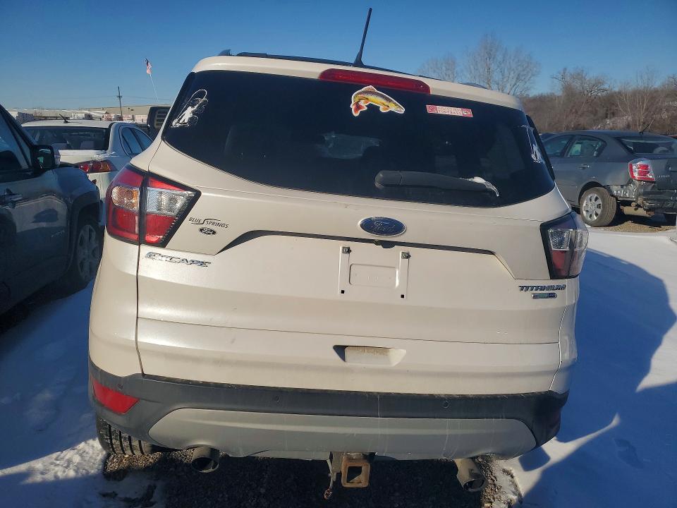 2018 Ford Escape მანქანა იყიდება აუქციონზე, vin: 1FMCU9J94JUA86356, აუქციონის ნომერი: 73618395