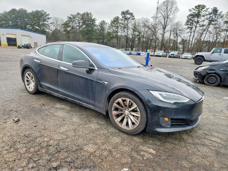 Продажа на аукционе авто 2017 Tesla Model S, vin: 5YJSA1E17HF204191, номер лота: 74014575