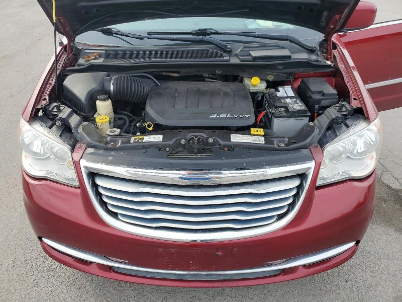 99506365 :رقم المزاد ، 2C4RC1BG8GR230397 vin ، 2016 Chrysler Town & Country مزاد بيع