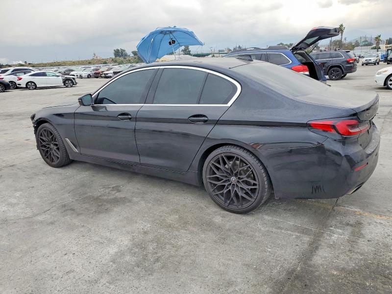 98193115 :رقم المزاد ، WBA13BJ09MCF96154 vin ، 2021 Bmw 530 مزاد بيع