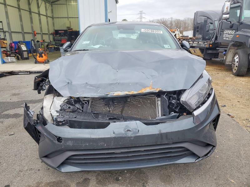 99301955 :رقم المزاد ، 3KPF24AD6PE643046 vin ، 2023 Kia Forte Lx مزاد بيع