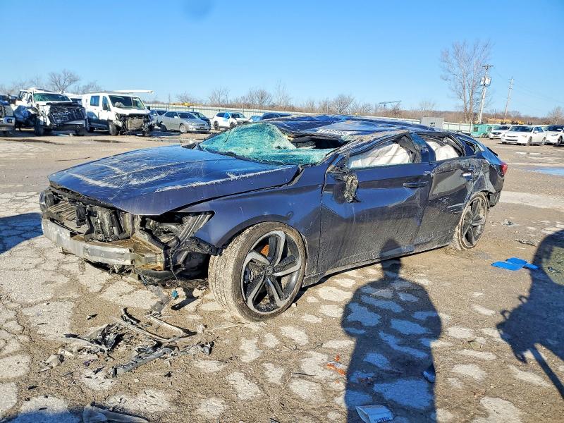 2020 Honda Accord მანქანა იყიდება აუქციონზე, vin: 1HGCV1F39LA138237, აუქციონის ნომერი: 72382355