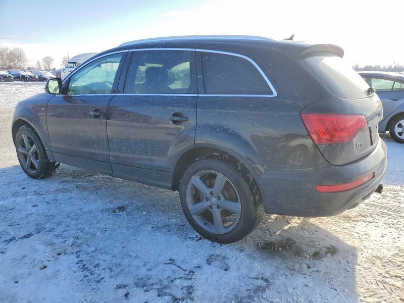 99173125 :رقم المزاد ، WA1WGCFE6FD016354 vin ، 2015 Audi Q7 مزاد بيع