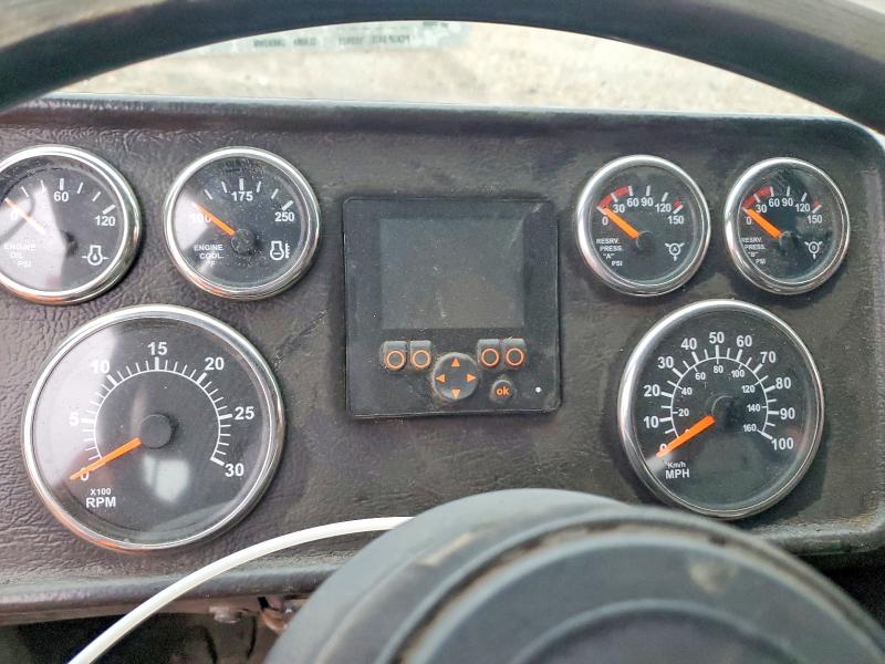 98570245 :رقم المزاد ، 5VCACLVF3GH222301 vin ، 2016 Autocar Llc Xpeditor مزاد بيع
