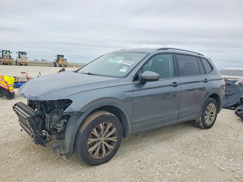 72801535 :رقم المزاد ، 3VV0B7AX2LM058855 vin ، 2020 Volkswagen Tiguan مزاد بيع