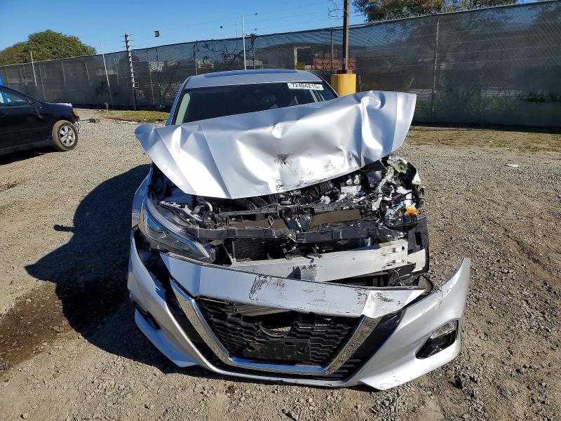 2020 Nissan Altima მანქანა იყიდება აუქციონზე, vin: 1N4BL4EV6LC191332, აუქციონის ნომერი: 72494215