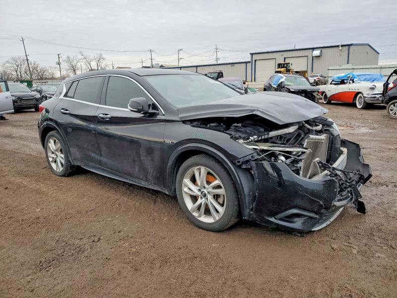 72534115 :رقم المزاد ، SJKCH5CP9HA026031 vin ، 2017 Infiniti Qx30 مزاد بيع