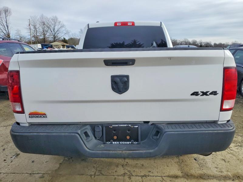Продажа на аукционе авто 2018 Ram 1500, vin: 1C6RR7FG4JS102280, номер лота: 73003425