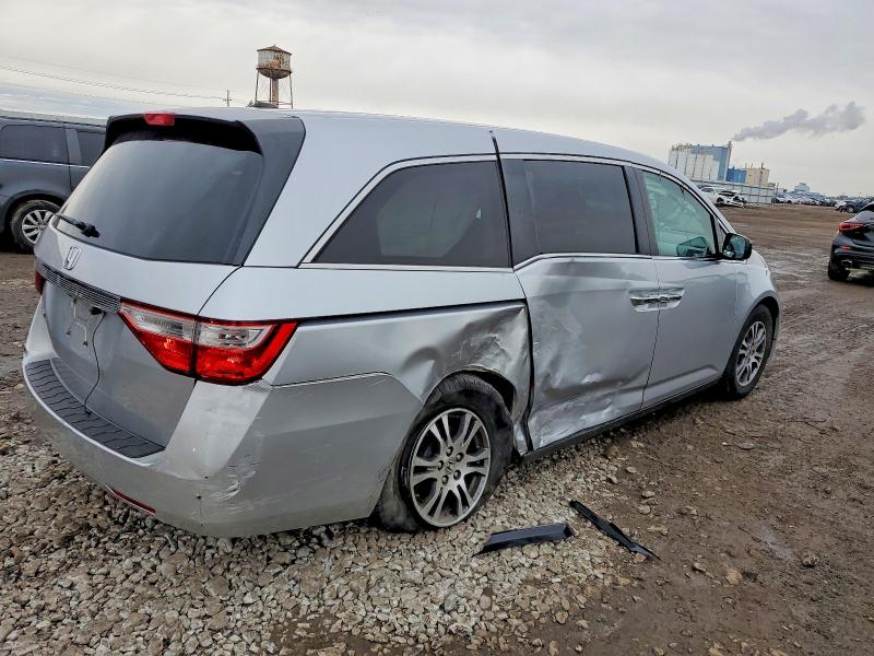 73044795 :رقم المزاد ، 5FNRL5H63DB024675 vin ، 2013 Honda Odyssey مزاد بيع