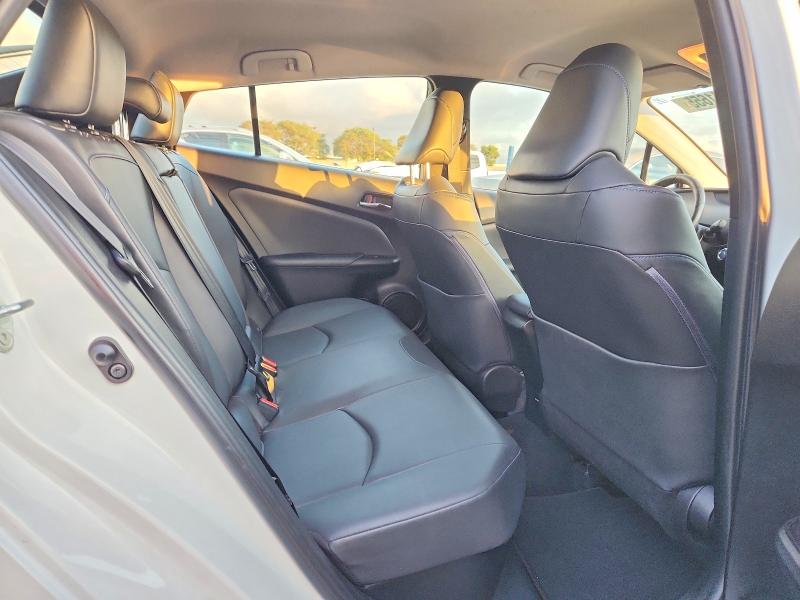 99341655 :رقم المزاد ، JTDKARFUXJ3551007 vin ، 2018 Toyota Prius مزاد بيع