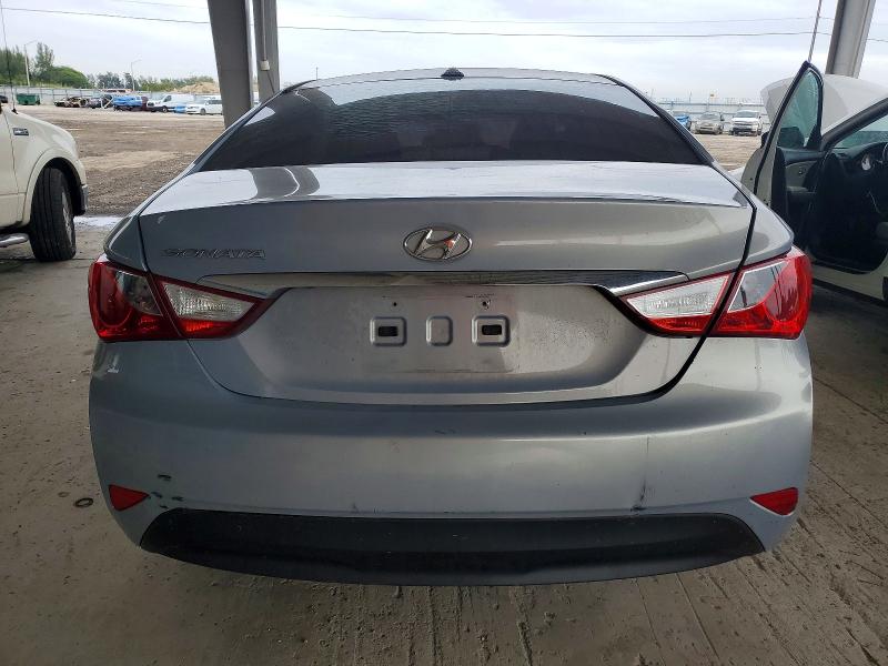 2014 Hyundai Sonata მანქანა იყიდება აუქციონზე, vin: 5NPEB4AC2EH874585, აუქციონის ნომერი: 72471835