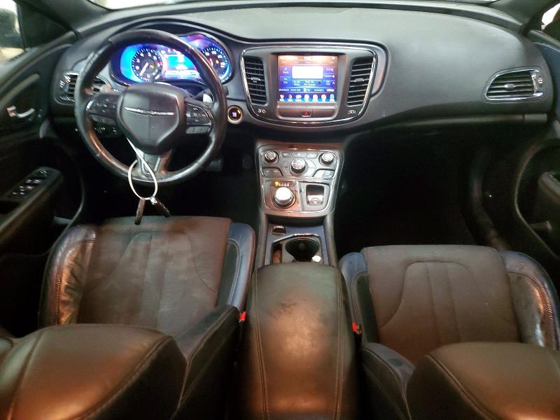 72320825 :رقم المزاد ، 1C3CCCDG0FN618464 vin ، 2015 Chrysler 200 مزاد بيع