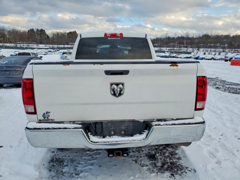 72663845 :رقم المزاد ، 1C6RR6FT5KS723116 vin ، 2019 Ram 1500 Classic مزاد بيع