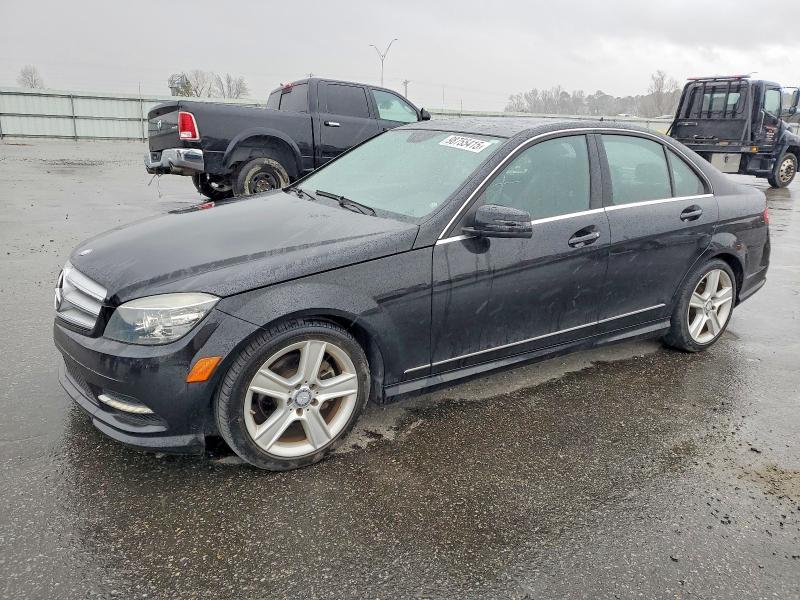 Продажа на аукционе авто 2011 Mercedes-benz C, vin: WDDGF5EB7BA451935, номер лота: 98755415