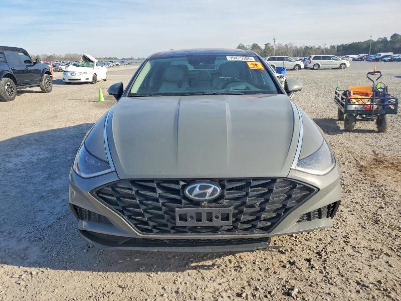 Продажа на аукционе авто 2021 Hyundai Sonata, vin: 5NPEH4J2XMH070930, номер лота: 99475565