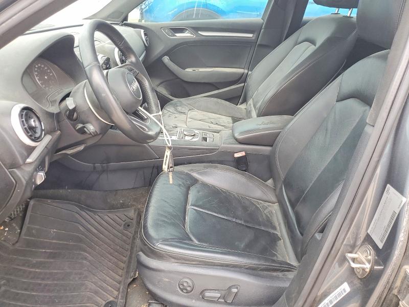 Продаж на аукціоні авто 2018 Audi A3 Premium, vin: WAUAUGFF1J1060889, номер лоту: 99791325