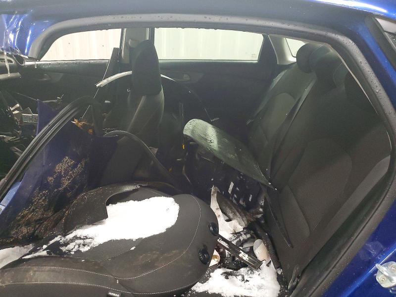 74102385 :رقم المزاد ، 3KPF24AD1ME325153 vin ، 2021 Kia Forte مزاد بيع