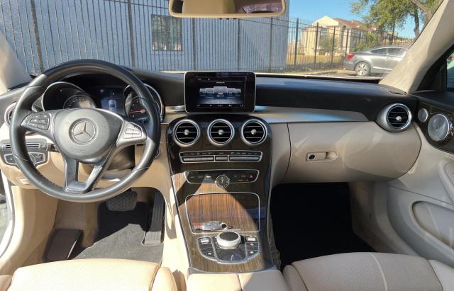 2018 Mercedes-benz C 300 მანქანა იყიდება აუქციონზე, vin: WDDWJ4JBXJF670349, აუქციონის ნომერი: 99688115
