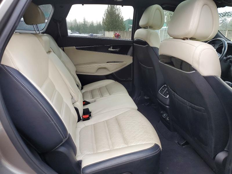 Продажа на аукционе авто 2016 Kia Sorento Sx, vin: 5XYPKDA57GG170404, номер лота: 73543195