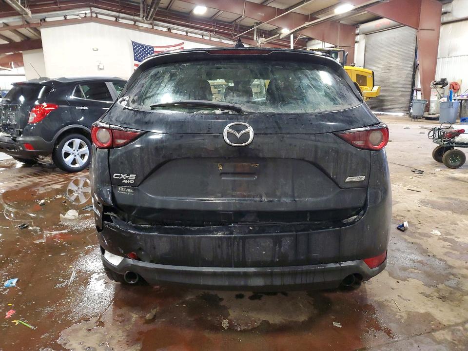 75267425 :رقم المزاد ، JM3KFBBM8J0458641 vin ، 2018 Mazda Cx-5 مزاد بيع