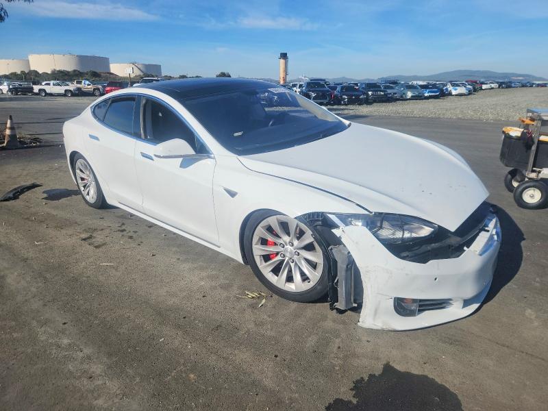Продажа на аукционе авто 2014 Tesla Model S, vin: 5YJSA1H17EFP37763, номер лота: 99661025