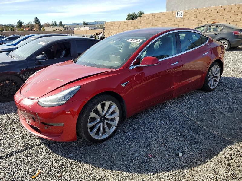 73890735 :رقم المزاد ، 5YJ3E1EA9JF015413 vin ، 2018 Tesla Model 3 مزاد بيع