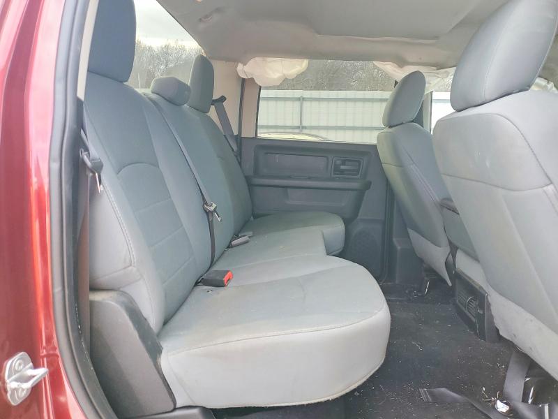 74960615 :رقم المزاد ، 3C6UR5CL1GG357842 vin ، 2016 Ram 2500 مزاد بيع