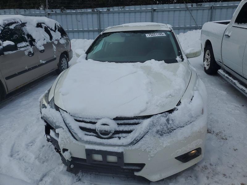 75221145 :رقم المزاد ، 1N4AL3APXGN361876 vin ، 2016 Nissan Altima 2.5 مزاد بيع