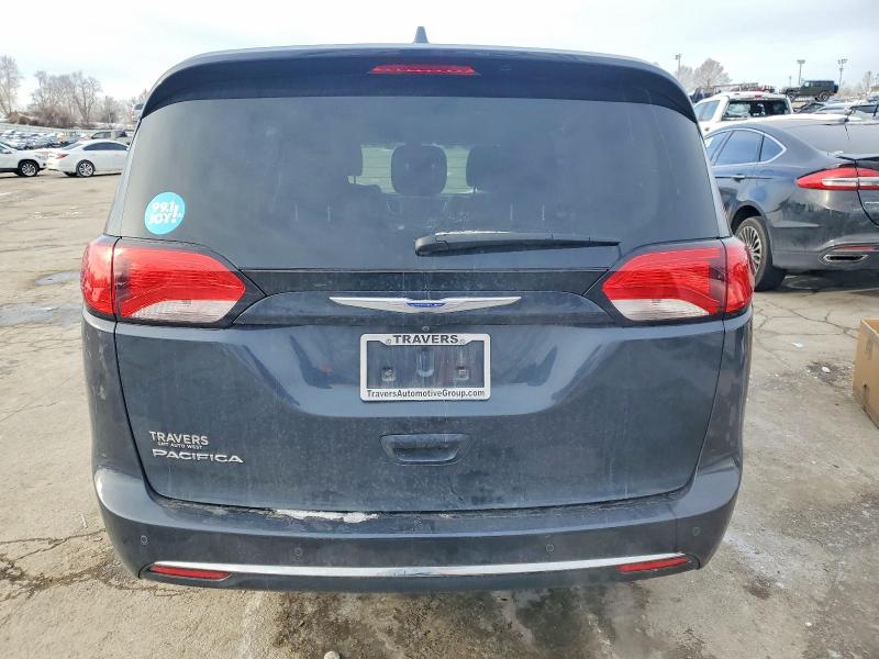 74759785 :رقم المزاد ، 2C4RC1BG1LR215637 vin ، 2020 Chrysler Pacifica مزاد بيع