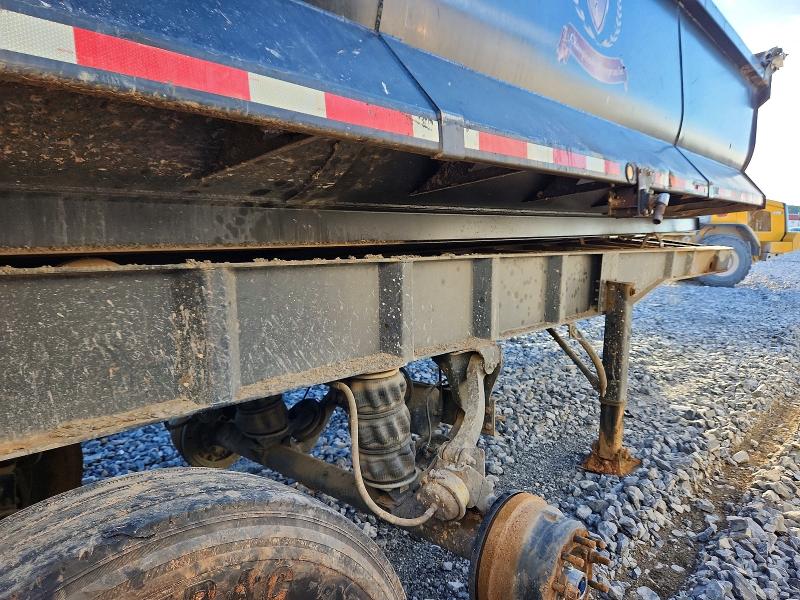 98771055 :رقم المزاد ، 4T91C2281JA086014 vin ، 2018 Dump Trailer مزاد بيع