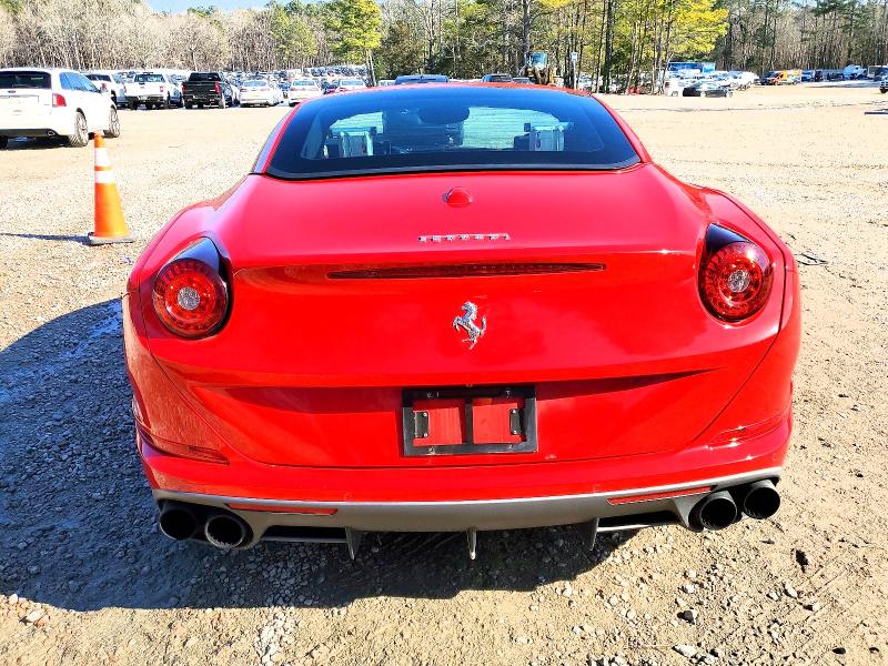 2017 Ferrari California T მანქანა იყიდება აუქციონზე, vin: ZFF77XJA7H0222526, აუქციონის ნომერი: 74959495