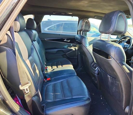 2016 Kia Sorento მანქანა იყიდება აუქციონზე, vin: 5XYPKDA54GG085259, აუქციონის ნომერი: 73410635