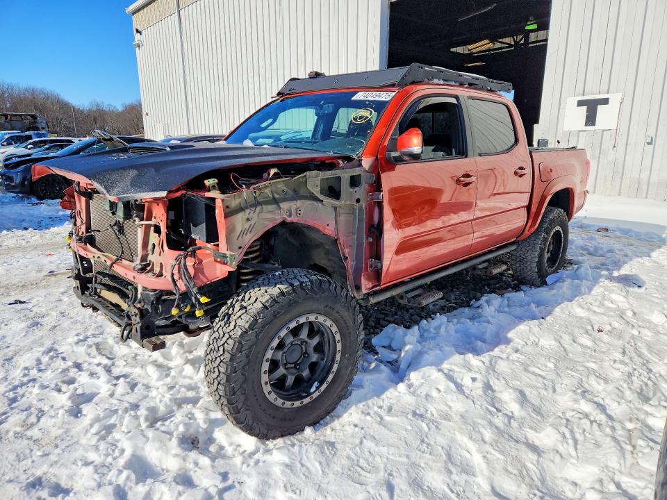 Auction sale of the 2016 Toyota Tacoma, vin: 5TFCZ5AN9GX036880, lot number: 74049475