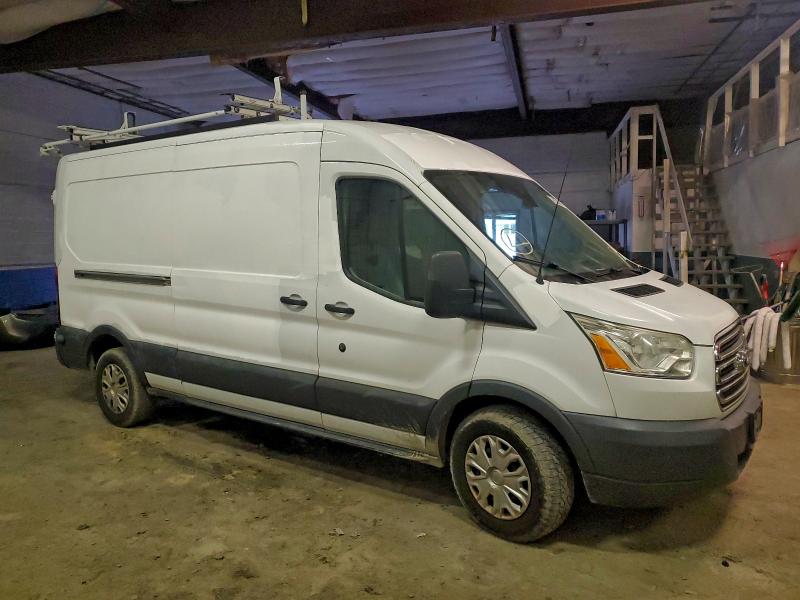 92946225 :رقم المزاد ، 1FTNR2CV3FKA22649 vin ، 2015 Ford Transit مزاد بيع