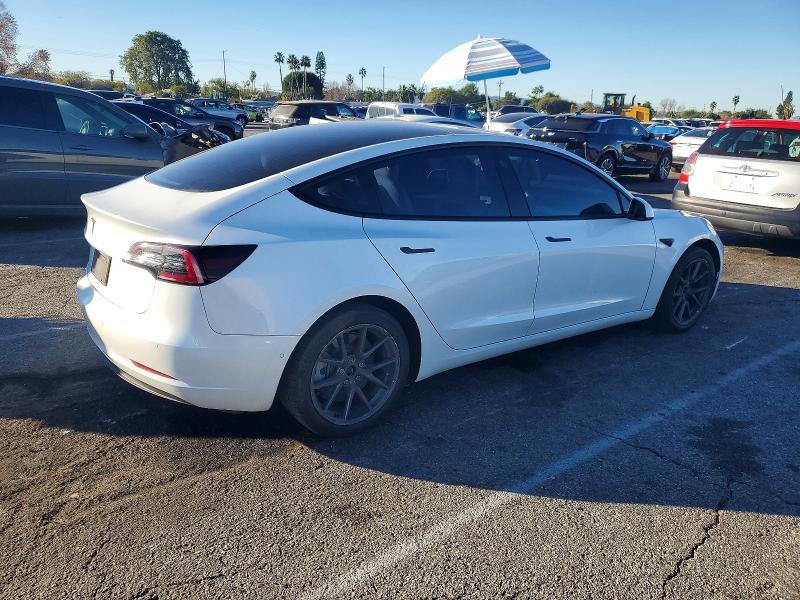2022 Tesla Model 3 მანქანა იყიდება აუქციონზე, vin: 5YJ3E1EA8NF321024, აუქციონის ნომერი: 73168165